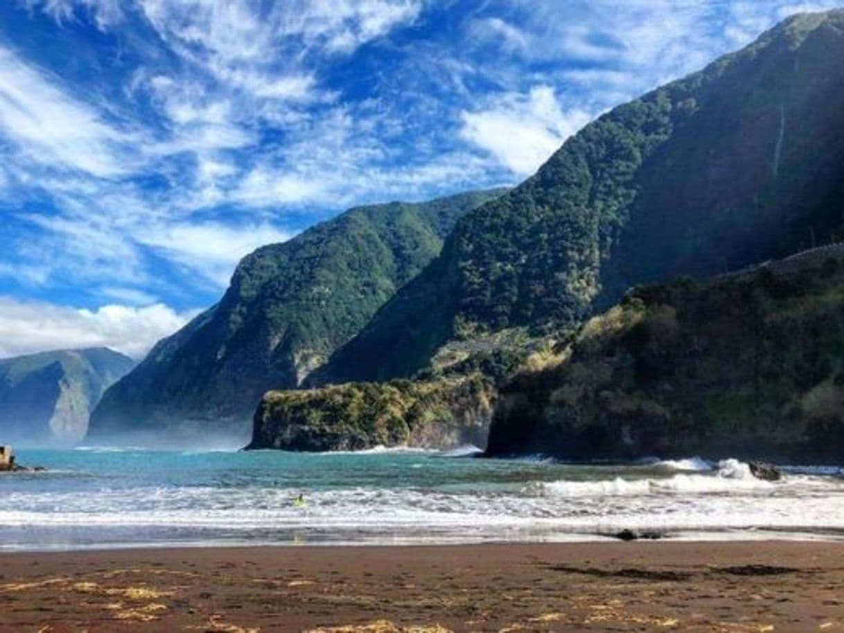 Place Seixal beach