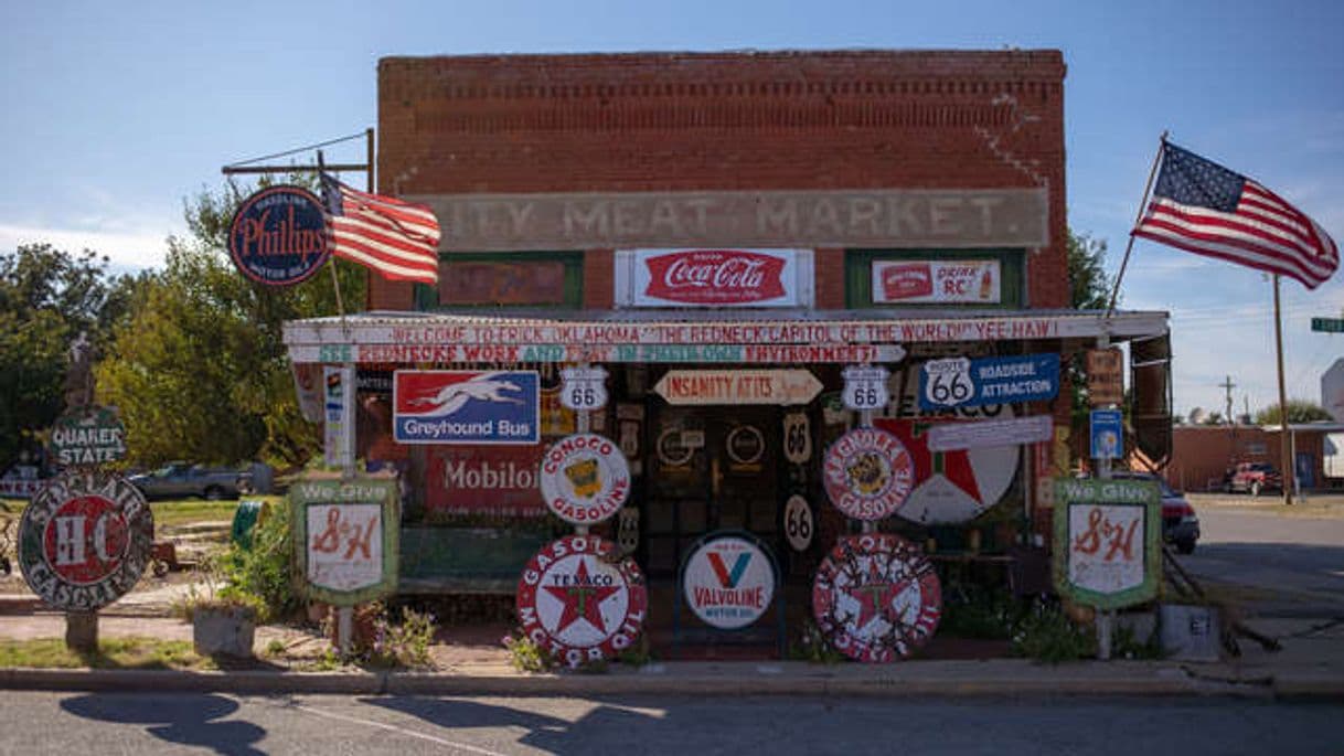 Place Sandhill Curiosity Shop