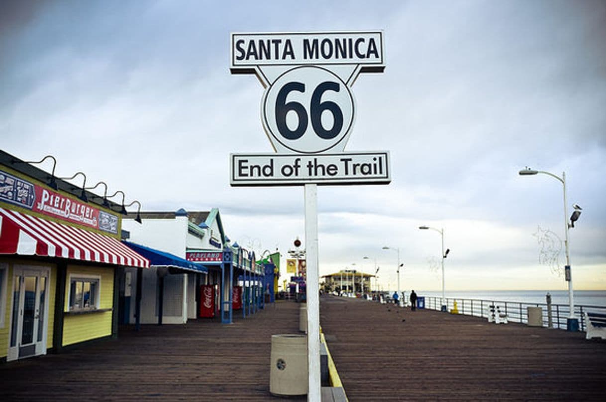 Place Route 66 End of the Trail