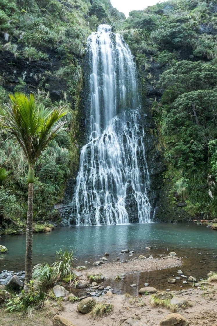 Lugar Karekare Falls