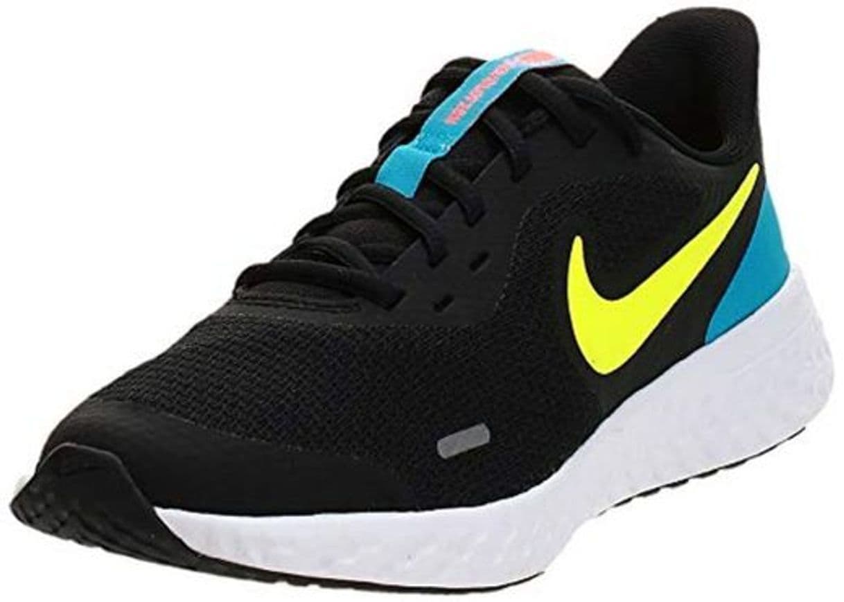 Product Nike Revolution 5