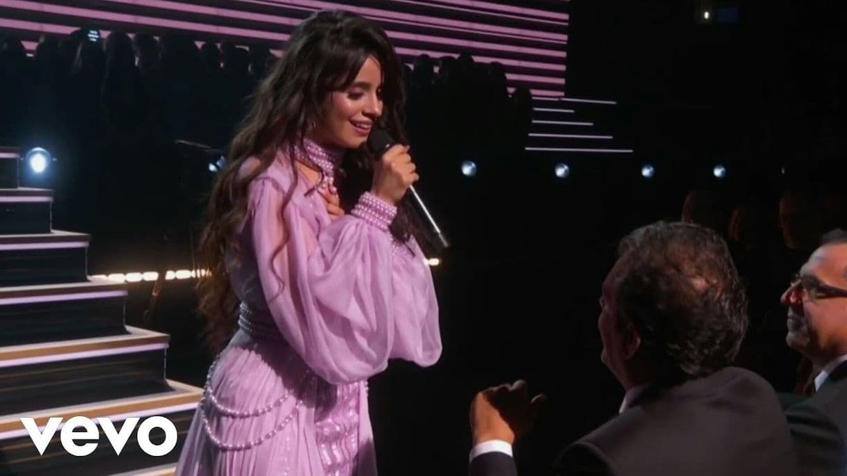 Fashion Camila Cabello - First Man (LIVE at the 62nd GRAMMYs) - YouTube