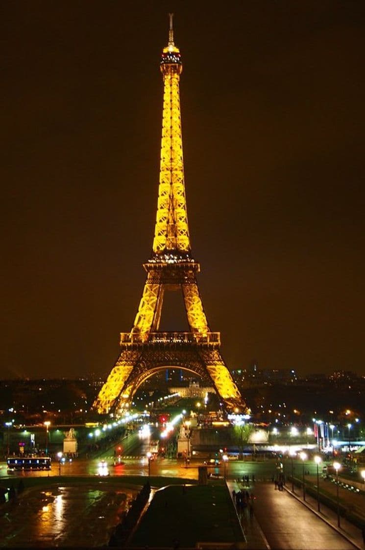 Place Torre Eiffel