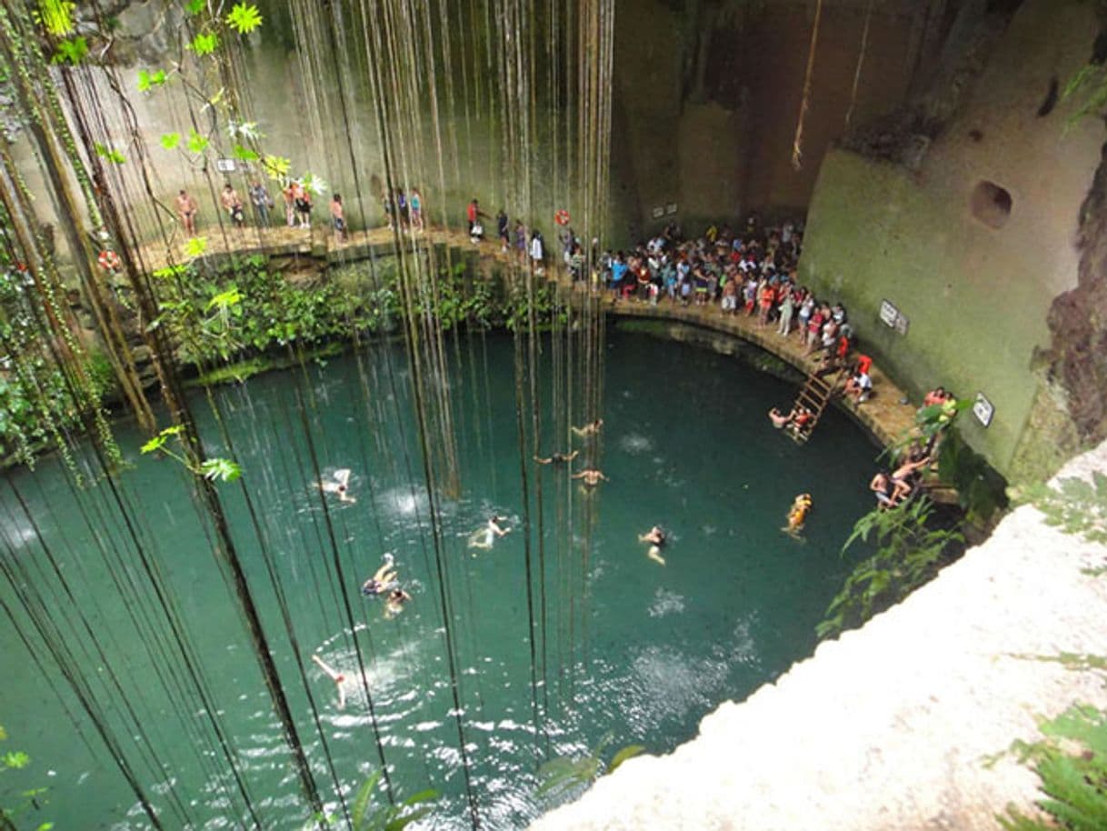 Lugar Cenote