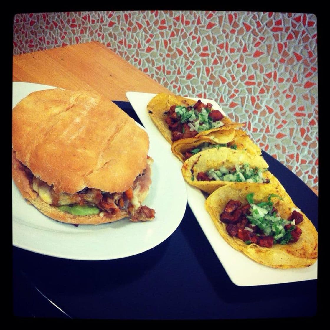 Moda El refran tortas y tacos