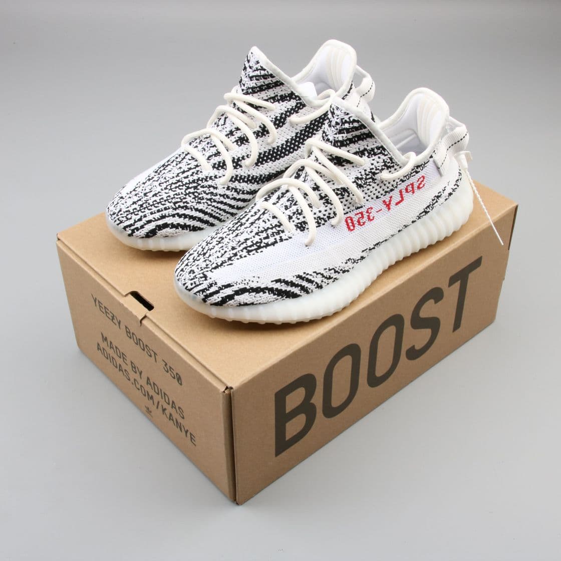 Moda adidas Yeezy Boost 350 V2 Zebra - CP9654