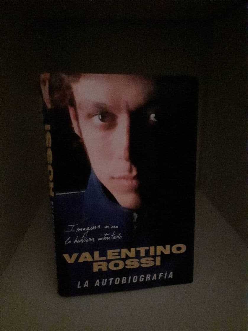 Book valentino rossi: imagina si no lo hubiese intentado.