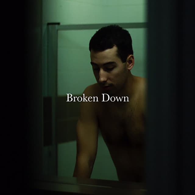 Canción Broken Down