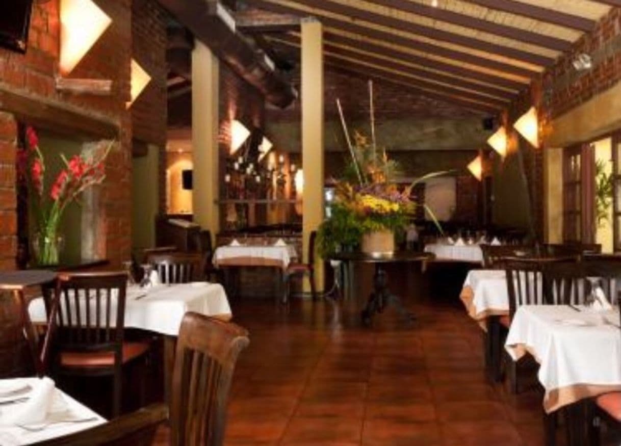 Restaurantes Pazzo Ristorante