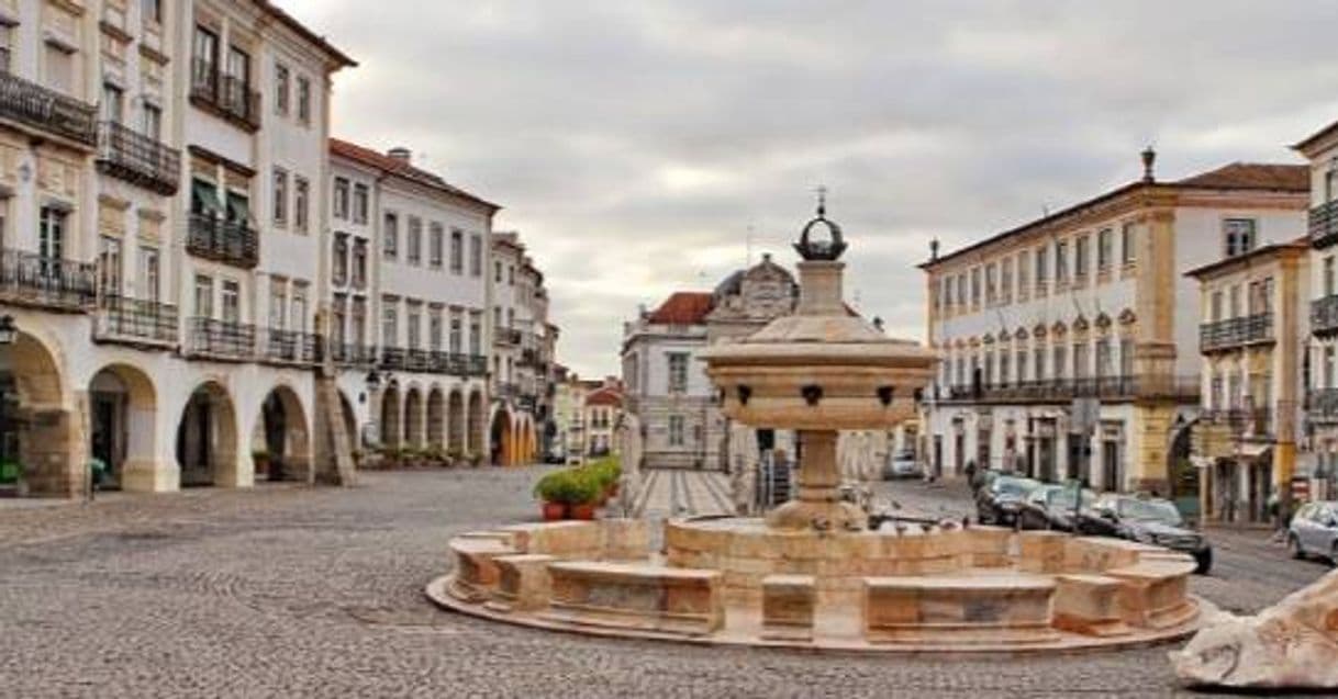 Place Évora