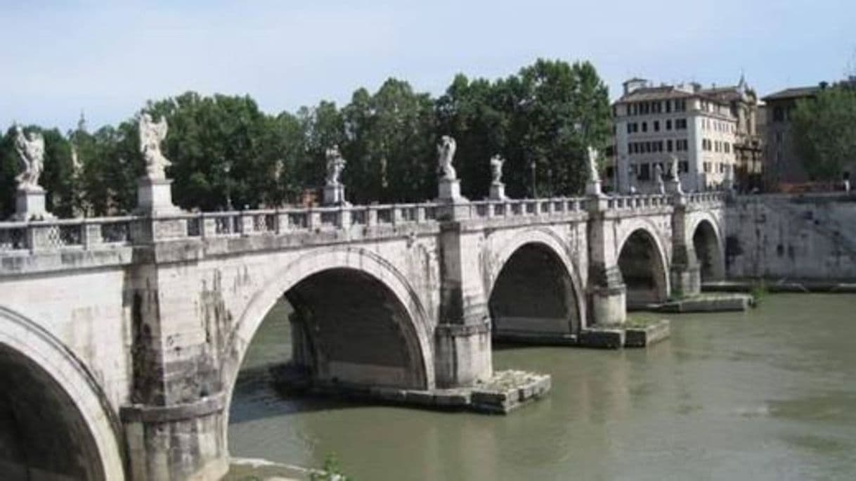 Lugar Fiume Tevere