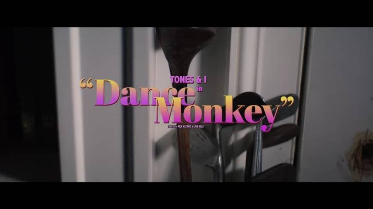 Moda TONES AND I - DANCE MONKEY (OFFICIAL VIDEO) - YouTube