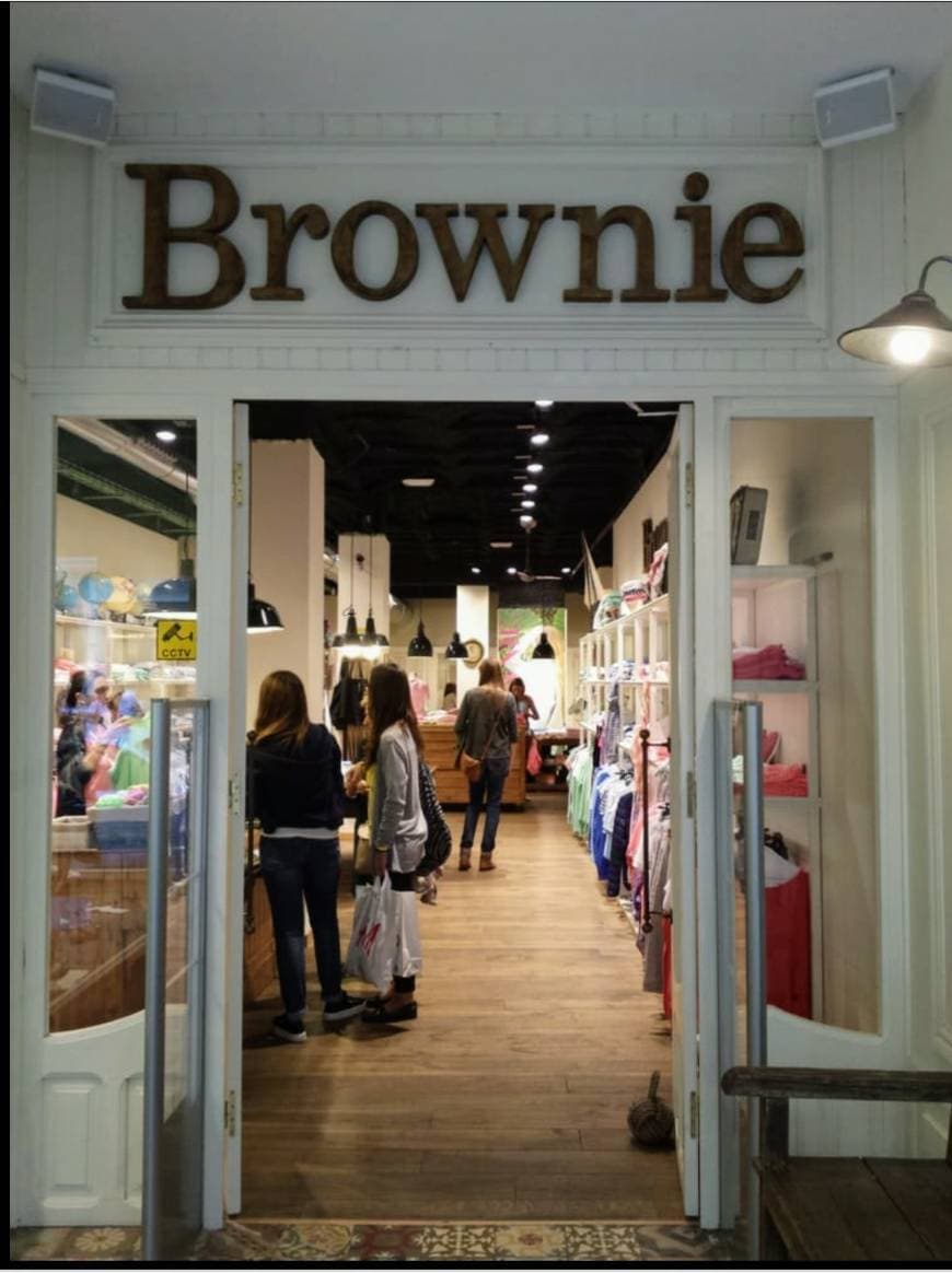 Lugar Brownie Tienda de Ropa