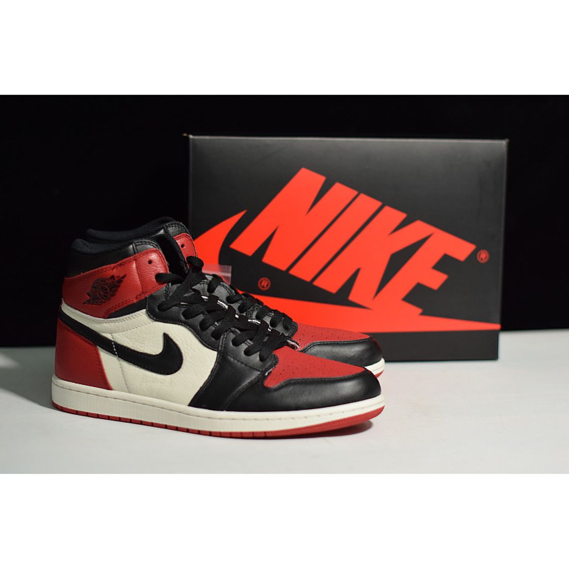 Producto Nike Air Jordan 1 Retro High OG 'BRED Toe'