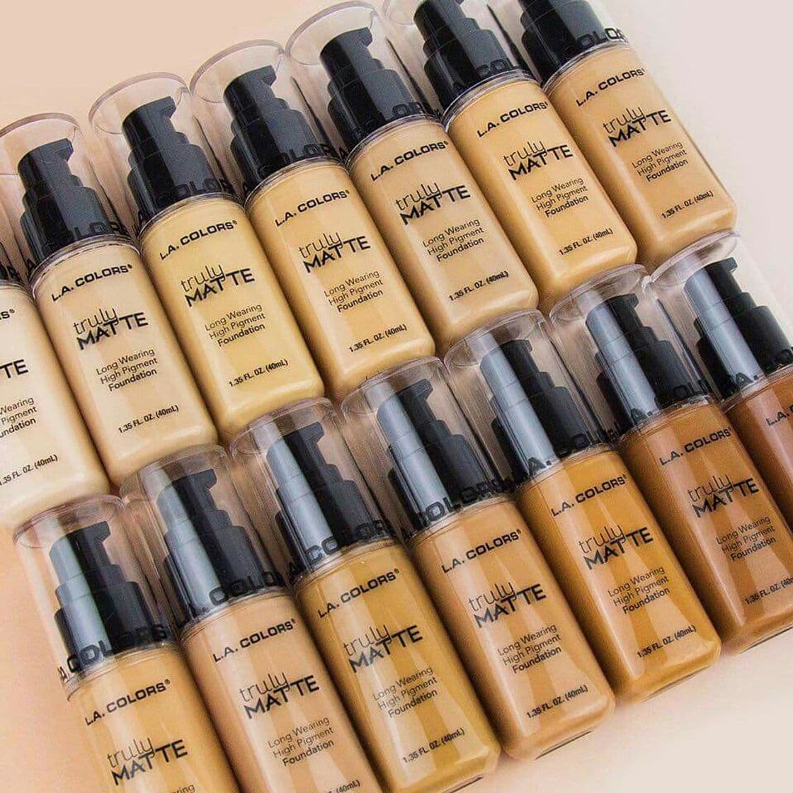 Producto L.A. COLORS Truly Matte Foundation - Natural