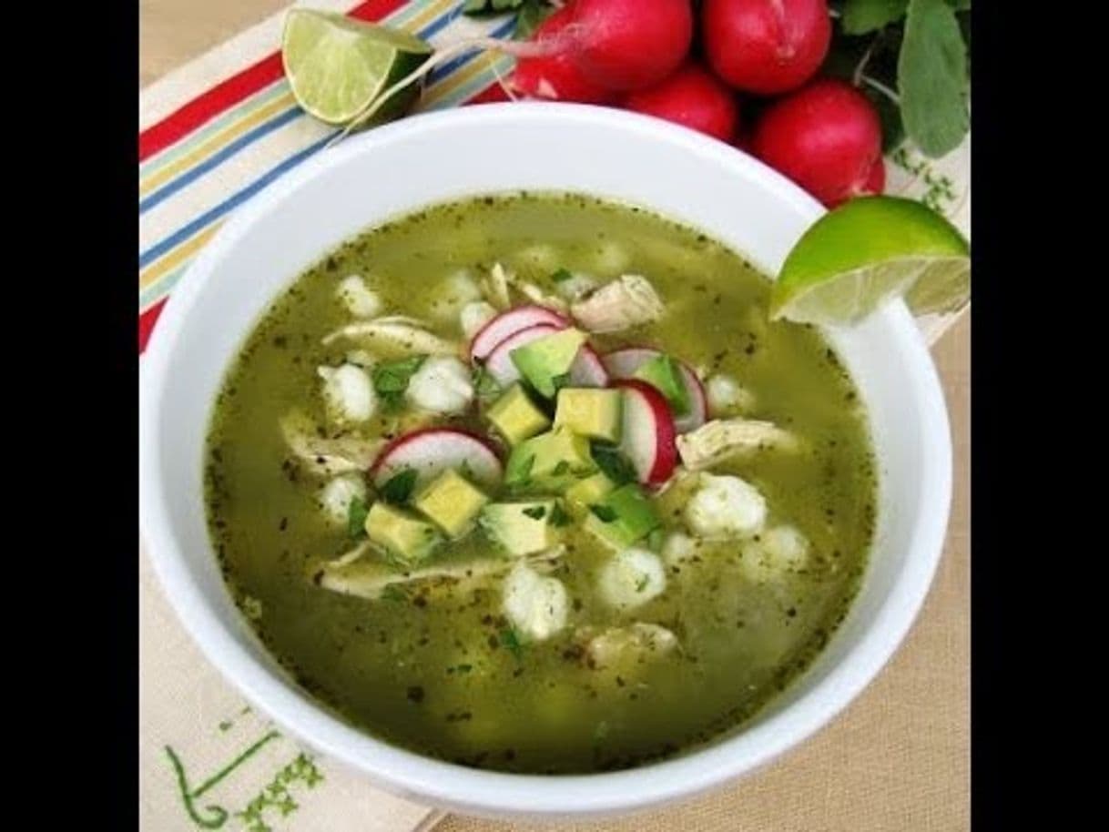 Fashion Pozole Verde de Pollo - YouTube