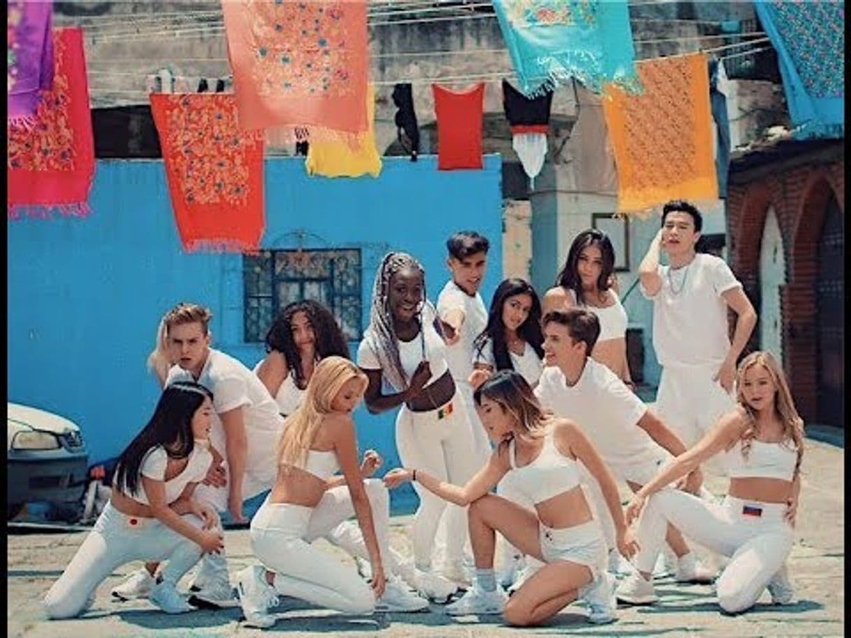 Canción Now United - YouTube