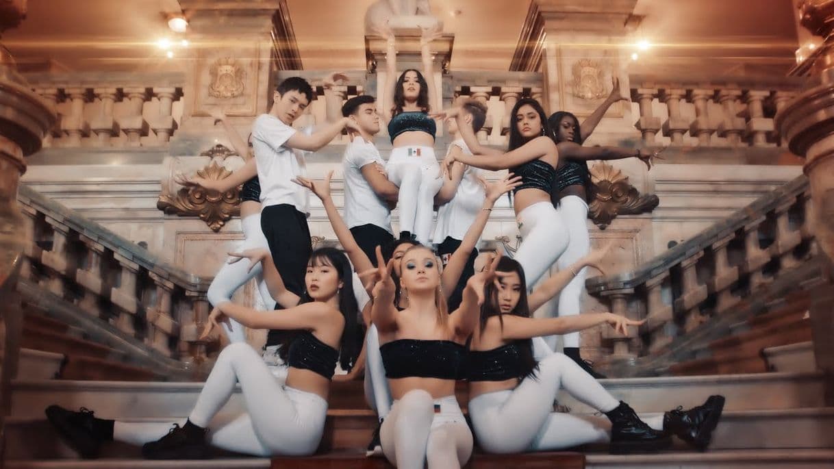 Canción Now United - Na Na Na (Official Music Video) 