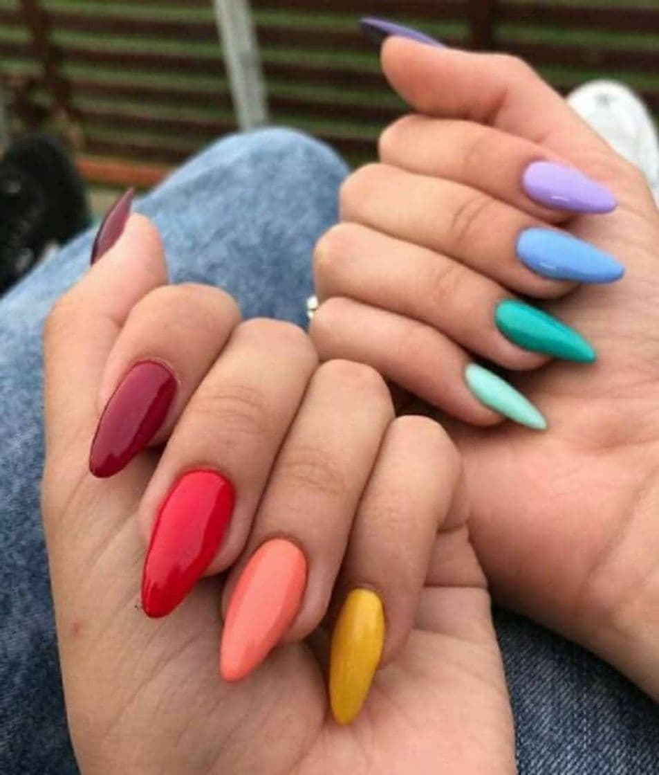 Moda Unhas Coloridas