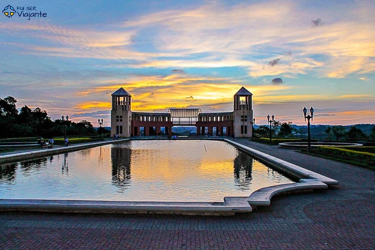 Place Parque Tanguá