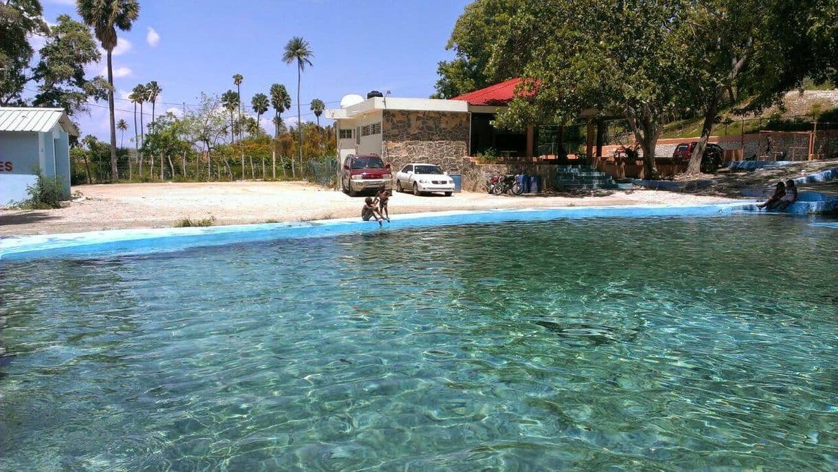 Lugar Balneario La Zurza