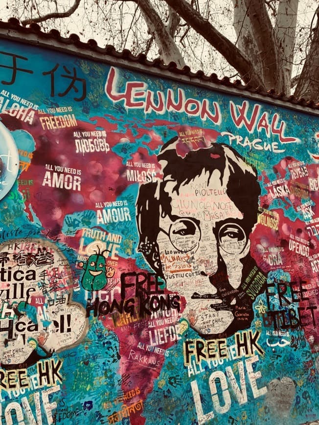 Lugar John Lennon Wall