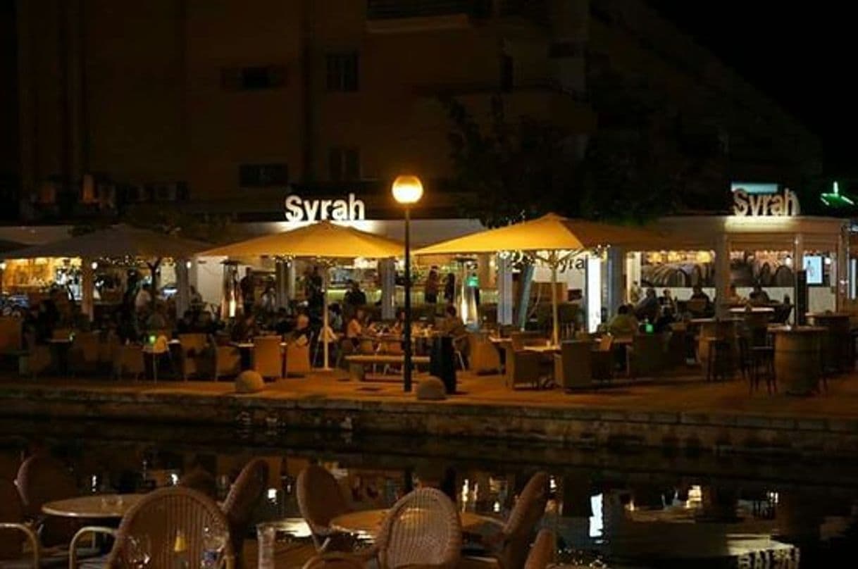 Restaurants Syrah tapas & grill