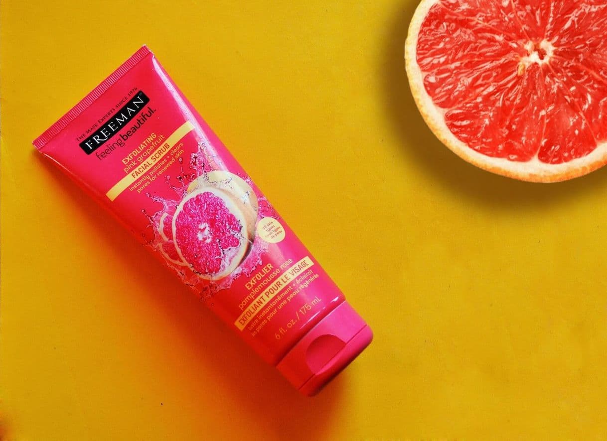 Fashion EXFOLIATING pink grapefruit - Freeman Beauty