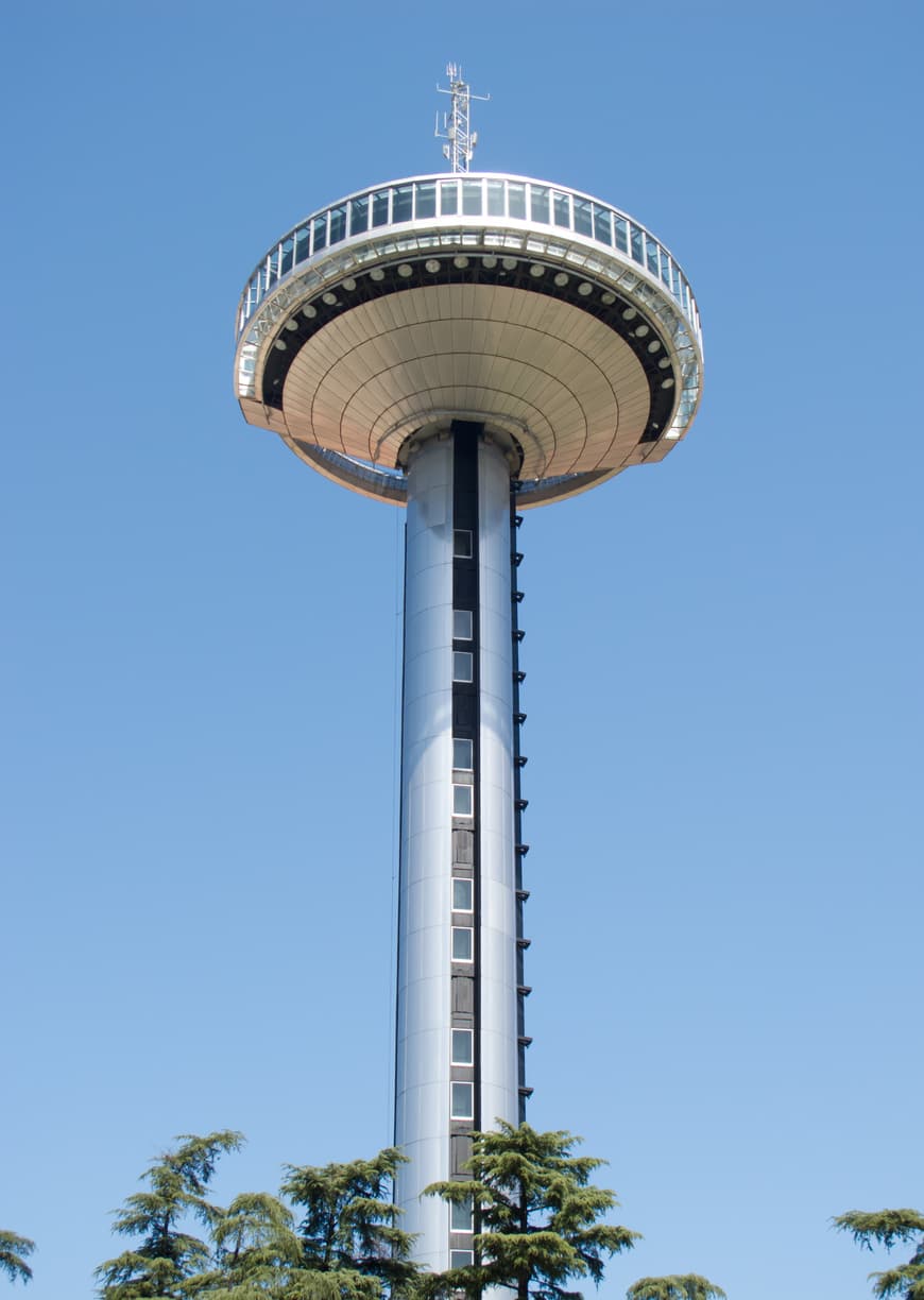 Place Faro de Moncloa