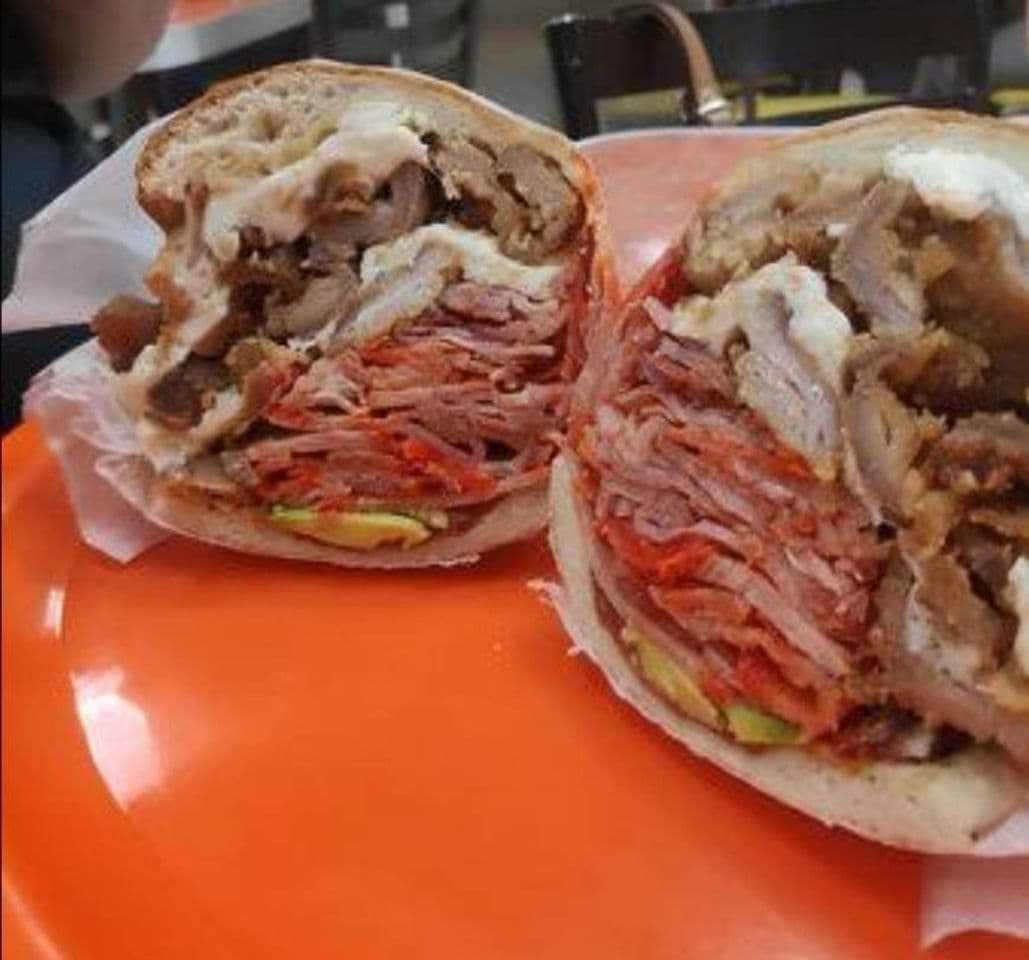 Place Tortas Gigantes Sur 12