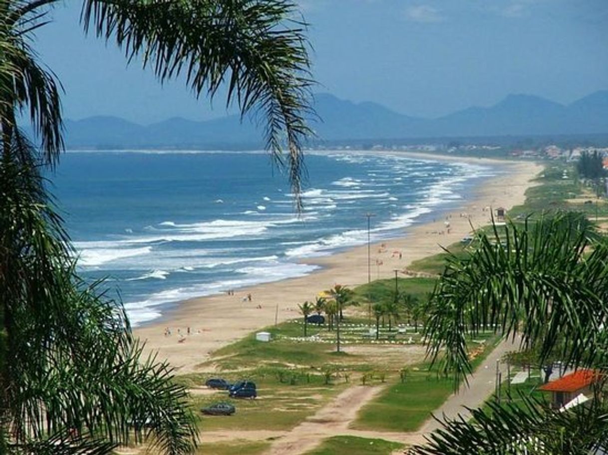 Place Praia De Guaratuba