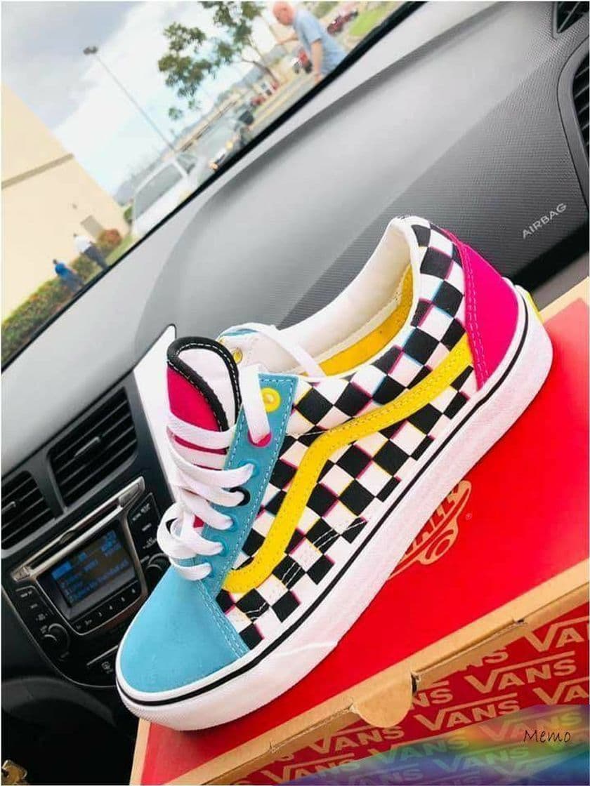 Moda Vans