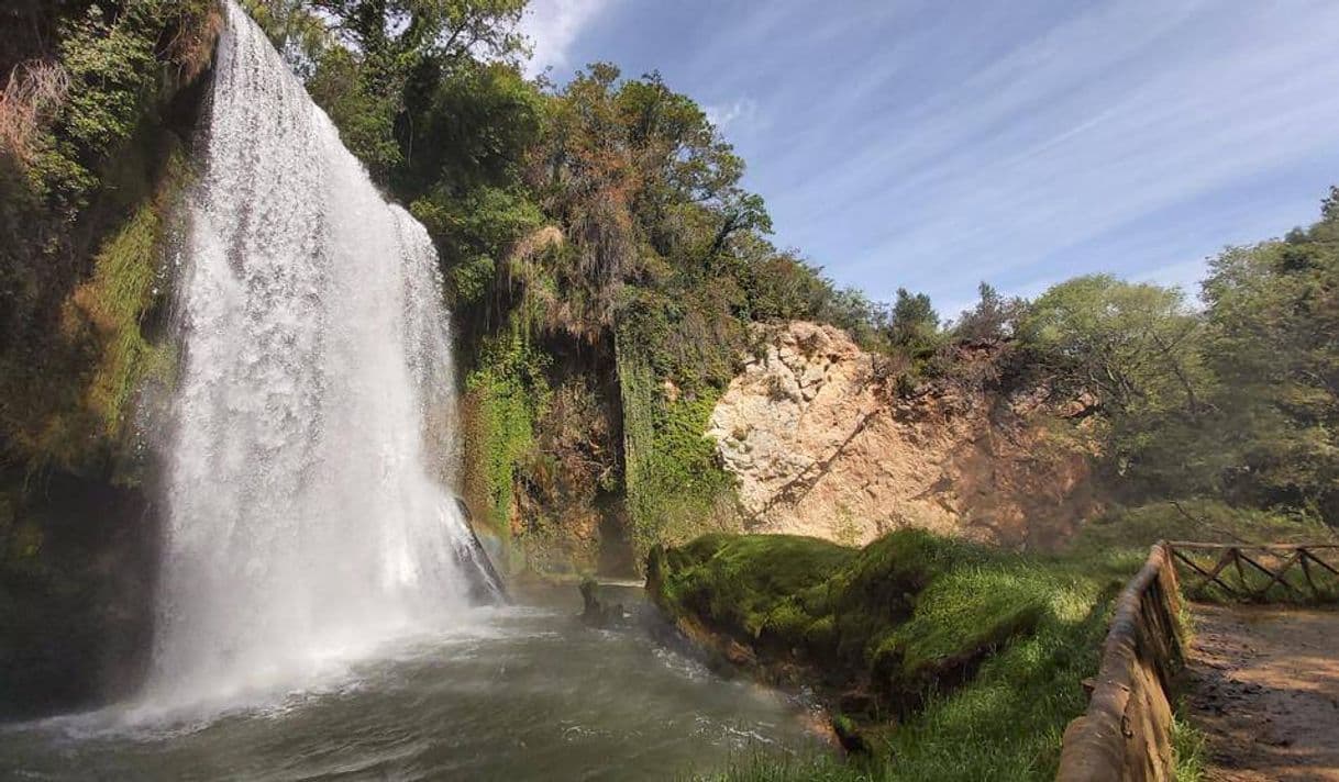 Lugar Monasterio de piedra