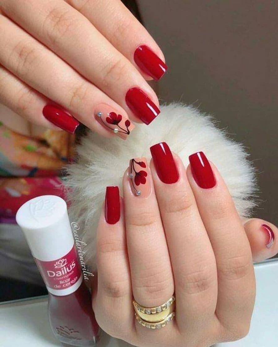 Moda Unhas simples 😍