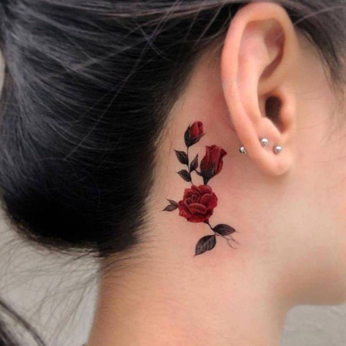 Moda Tatto de rosas✨🌹