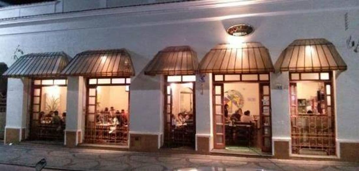 Restaurantes Rovigo Pizzaria