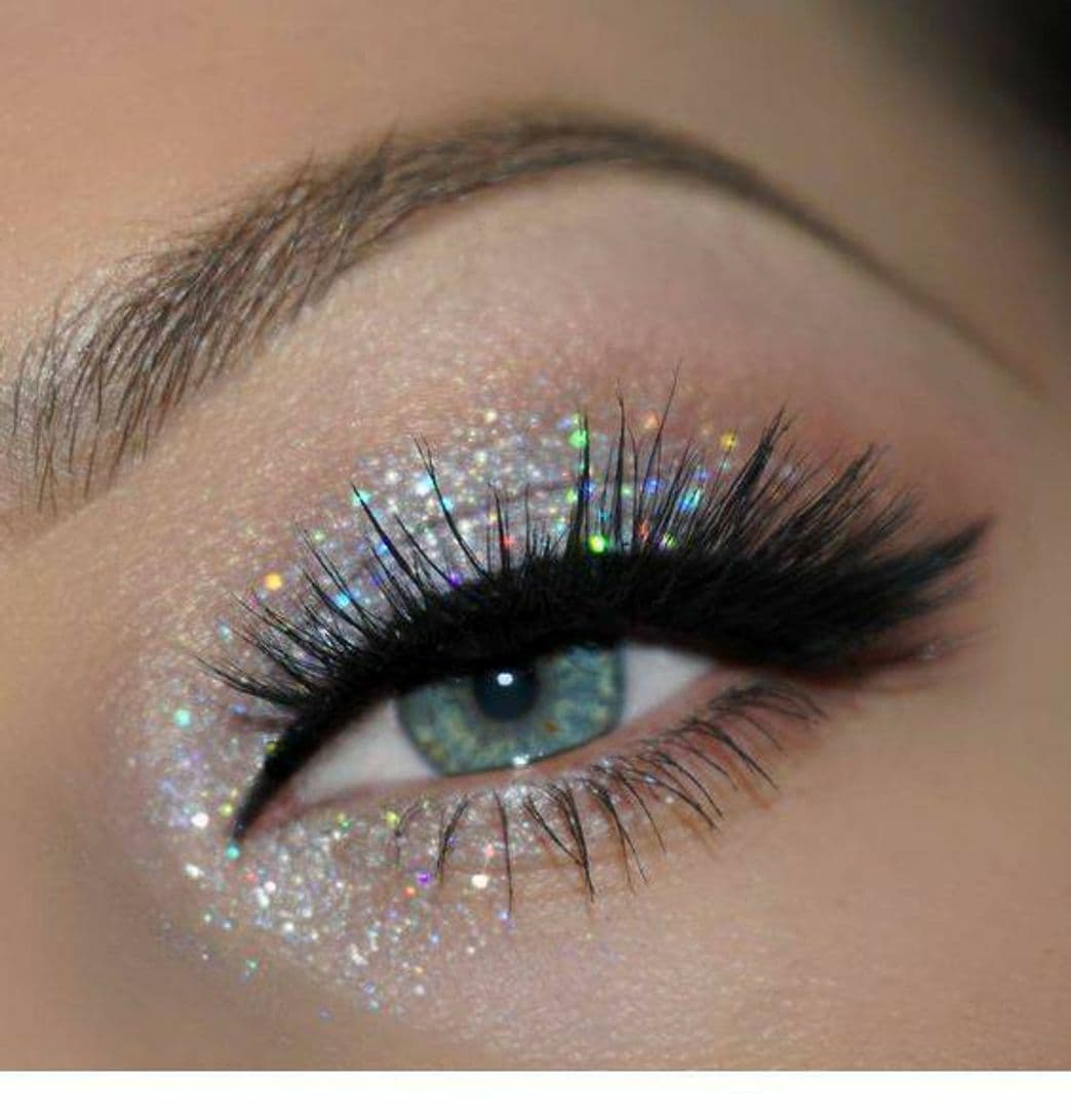 Fashion Maquiagem com glitter