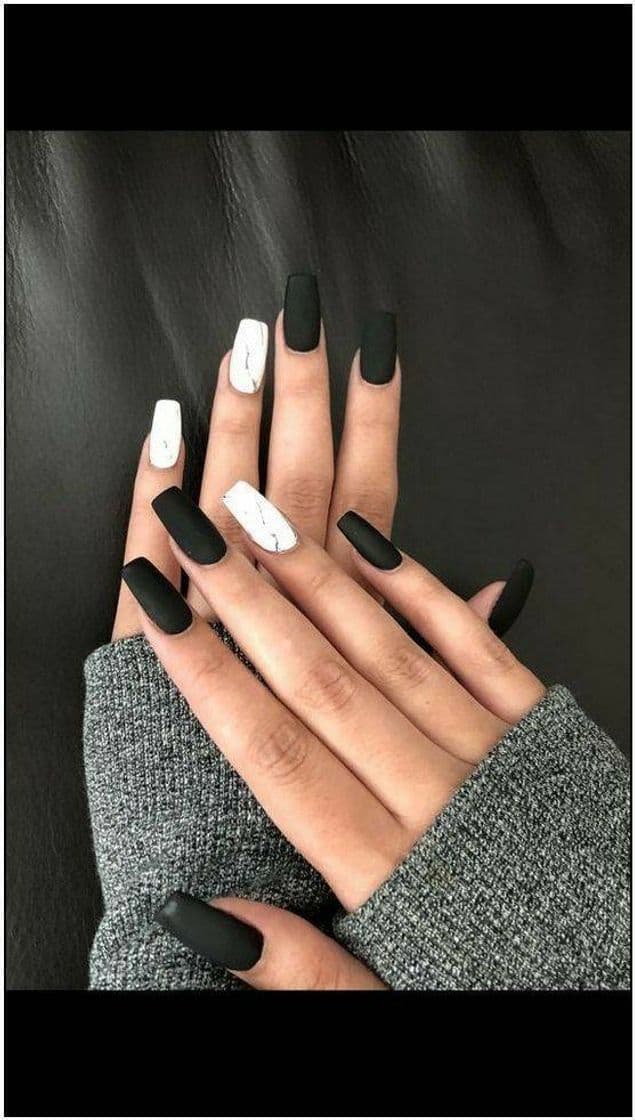 Fashion UNHAS PRETO E BRANCO 