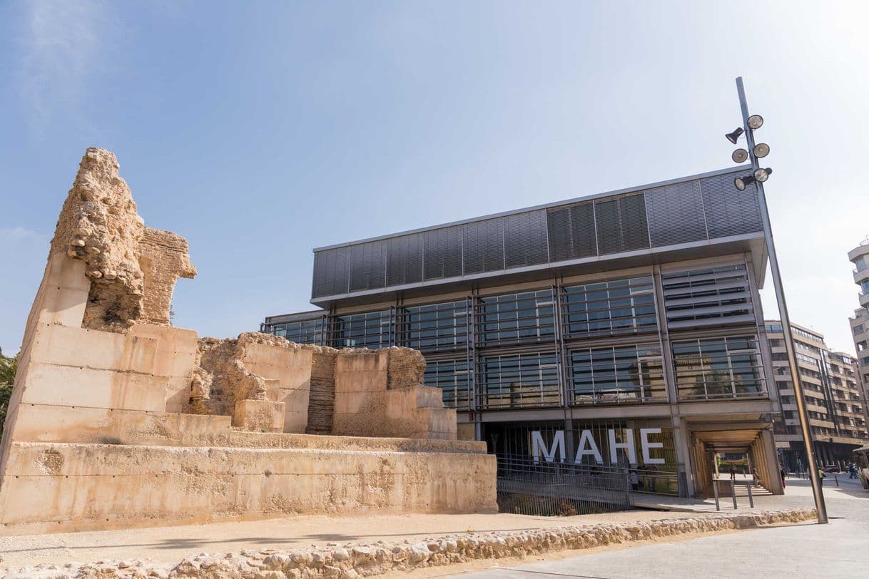 Place Museo Arqueológico y de Historia de Elche