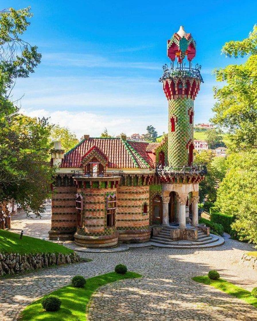 Lugar El Capricho de Gaudí