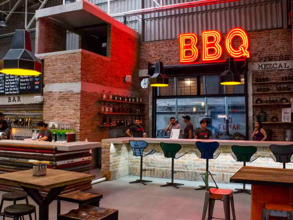 Restaurants Pinche Gringo BBQ · Patio