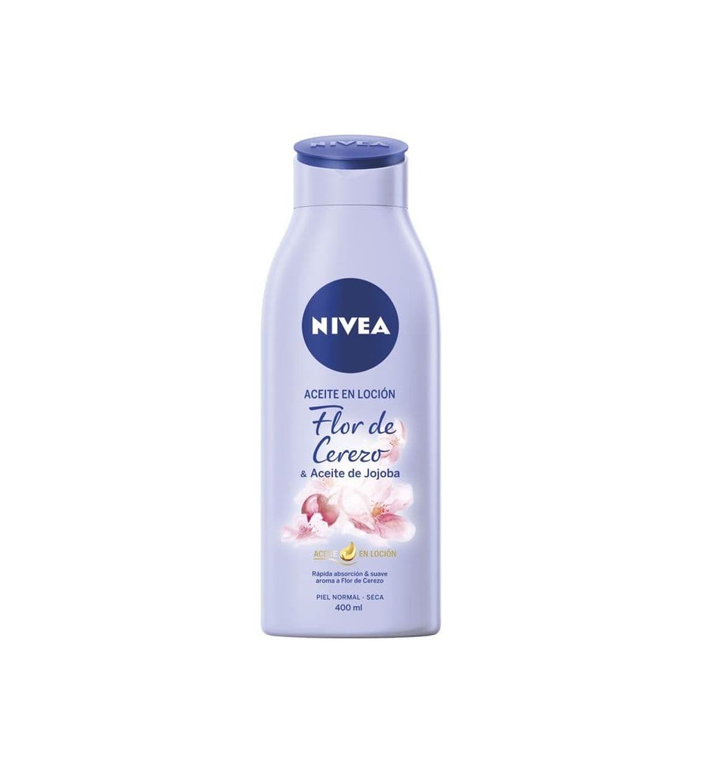 Product Loción corporal Flor de Cerezo NIVEA