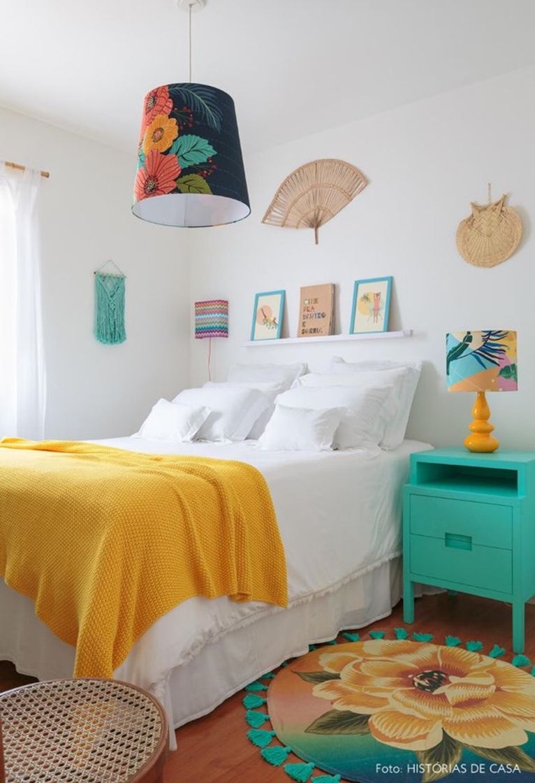 Moda yellow bedroom