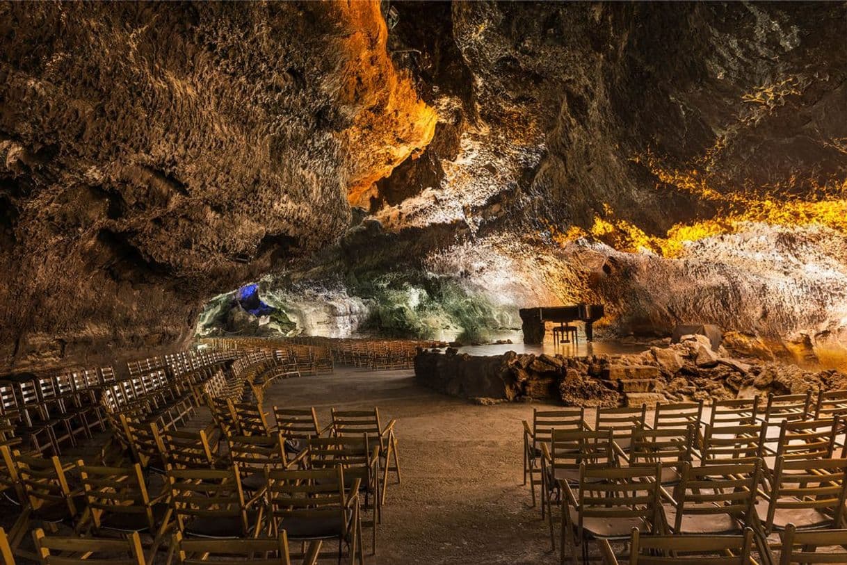 Lugar Cueva de los Verdes