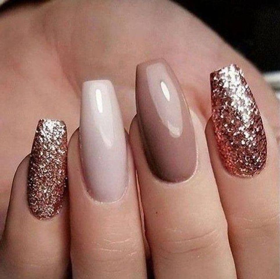 Moda Unhas perfeitas e fáceis de fazer💕