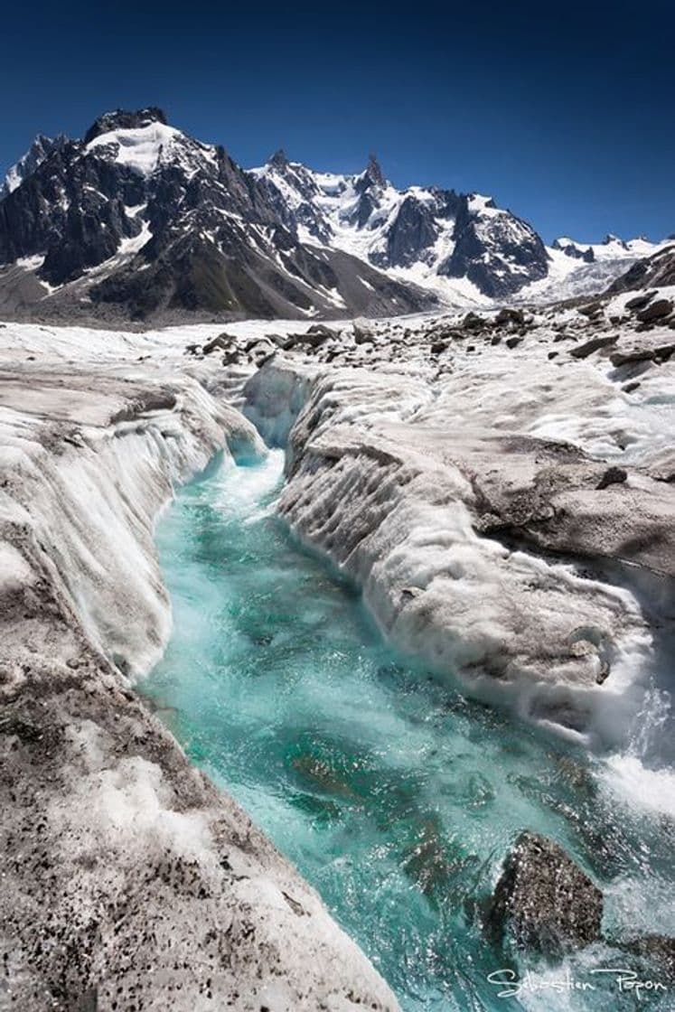 Lugar Place de la Mer de Glace