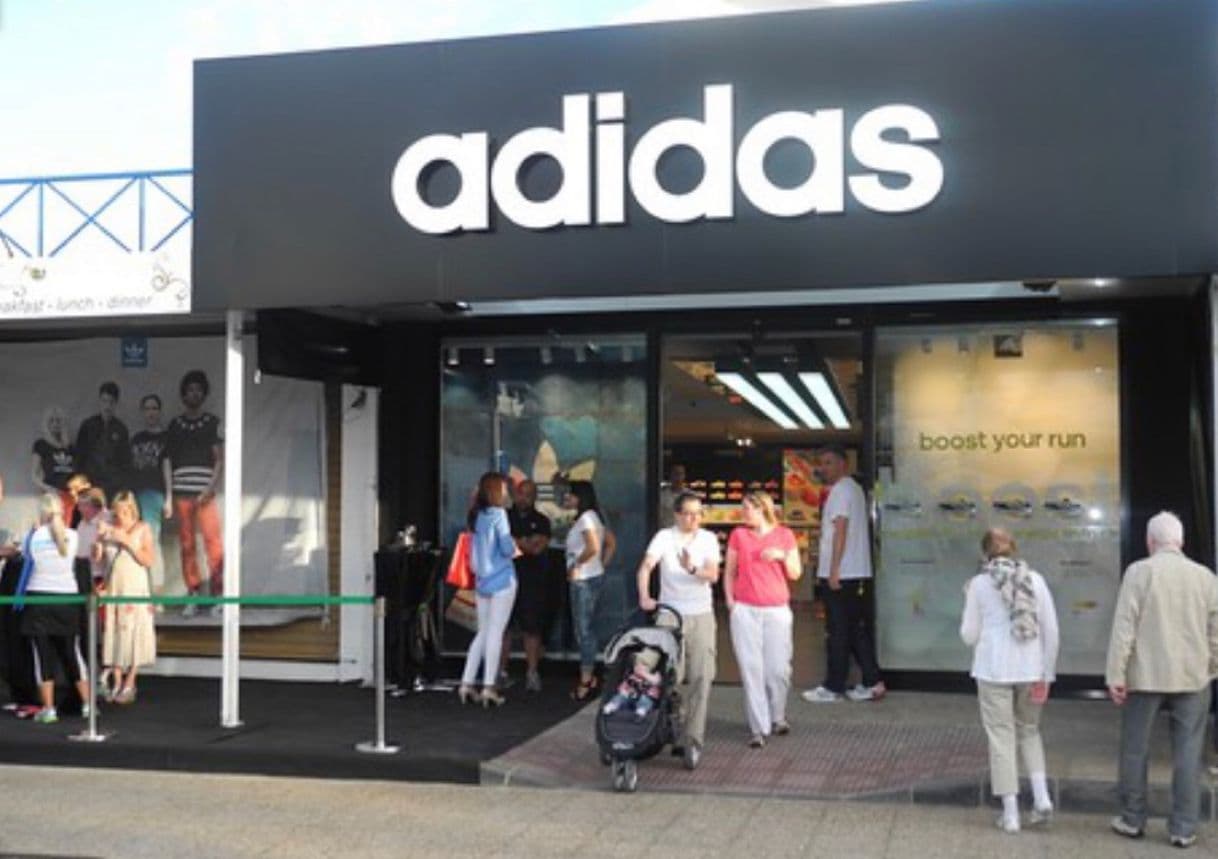 Moda Adidas Store Lanzarote 