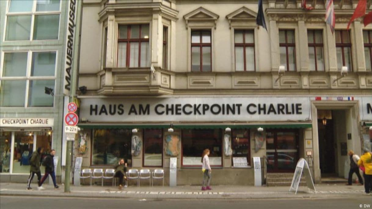 Lugar Checkpoint Charlie Museum