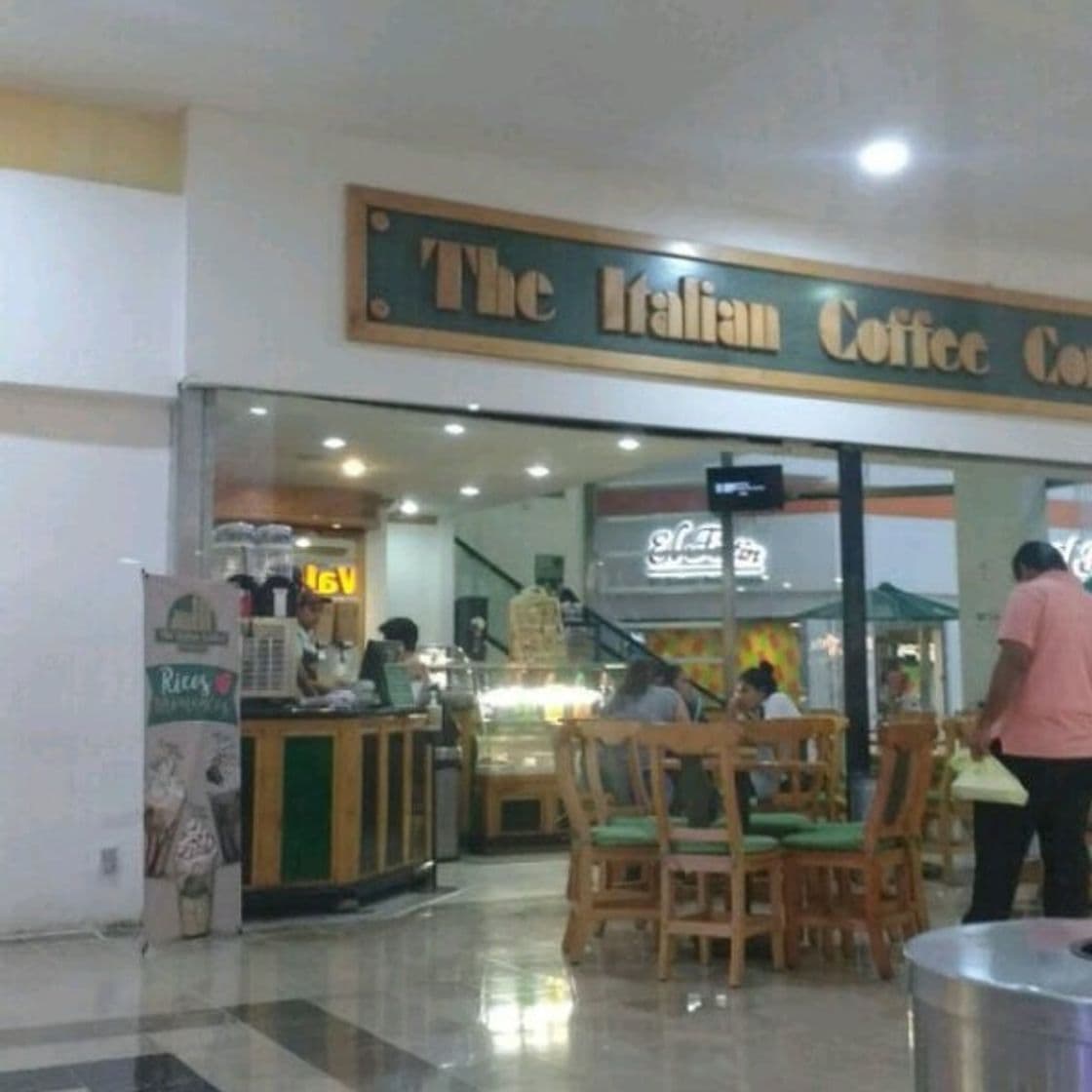 Restaurantes Italian Coffee Plaza Cristal