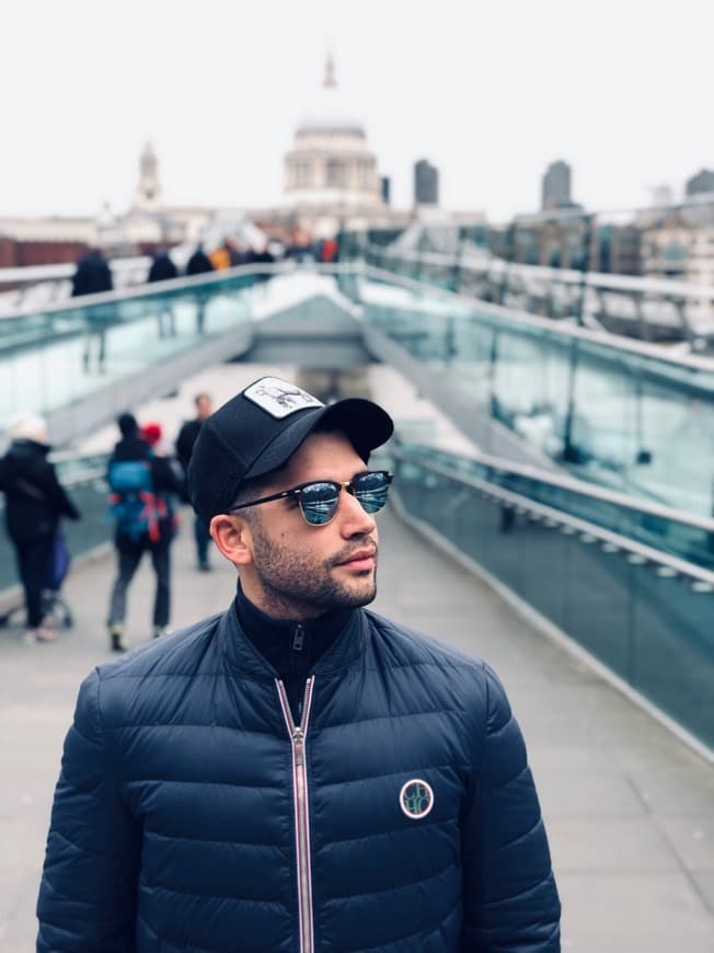 Lugar Millennium Bridge